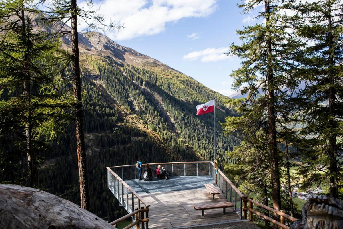 Aktivhotel Feichtner Hof Kaunertal Buitenkant foto